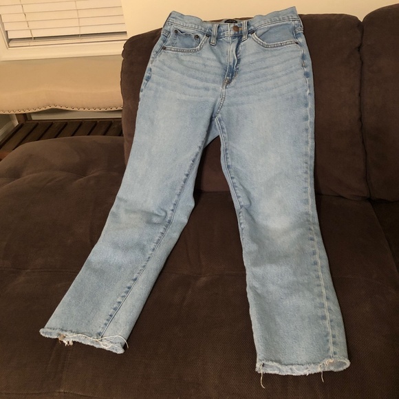 J.Crew Women's Essential Straight Jean (Size 27) Good Condition & So Cute! - Picture 5 of 5